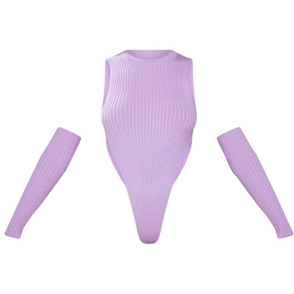 PrettyLittleThing Lilac Ribbed Bodysuit with Sleeves Size Small